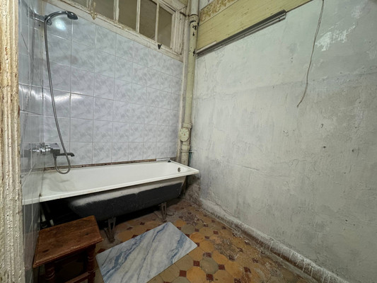 Продам трехкомнатную (3-комн.) квартиру, Пионерская ул, 9, Комсомольск-на-Амуре г