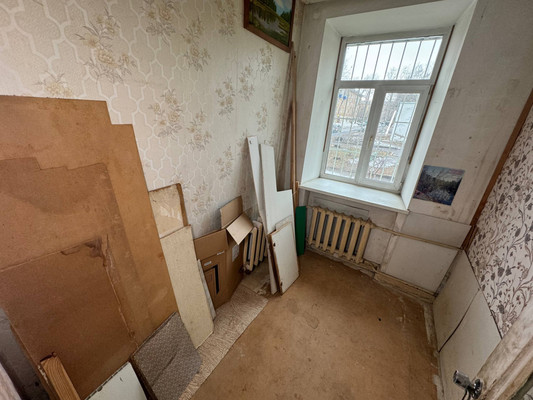 Продам трехкомнатную (3-комн.) квартиру, Пионерская ул, 9, Комсомольск-на-Амуре г