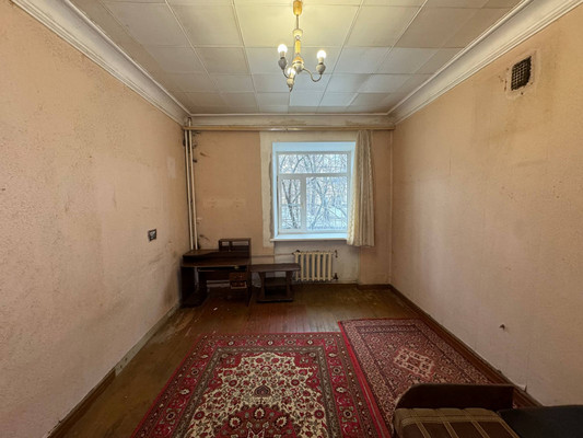 Продам трехкомнатную (3-комн.) квартиру, Пионерская ул, 9, Комсомольск-на-Амуре г