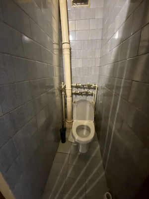 Продам трехкомнатную (3-комн.) квартиру, Дружбы Народов ул, 15а, Нижневартовск г