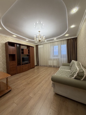 Продам двухкомнатную (2-комн.) квартиру, Гаражная ул, 71, Краснодар г