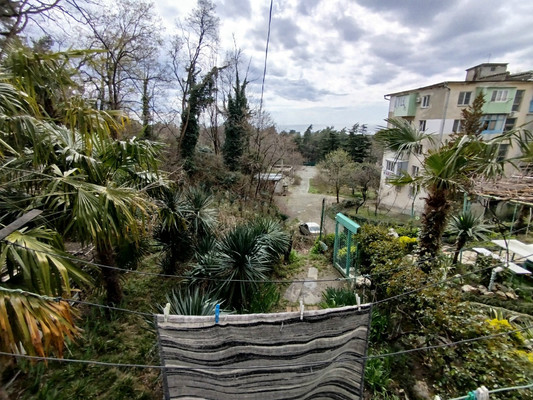 Продам трехкомнатную (3-комн.) квартиру, 2, Сосновый п