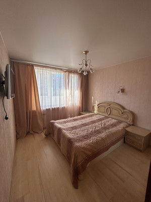 Сдам двухкомнатную (2-комн.) квартиру, Гражданский пр-кт, 111к3, Санкт-Петербург г