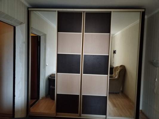 Продам двухкомнатную (2-комн.) квартиру, Керченская ул, 20, Нижний Новгород г