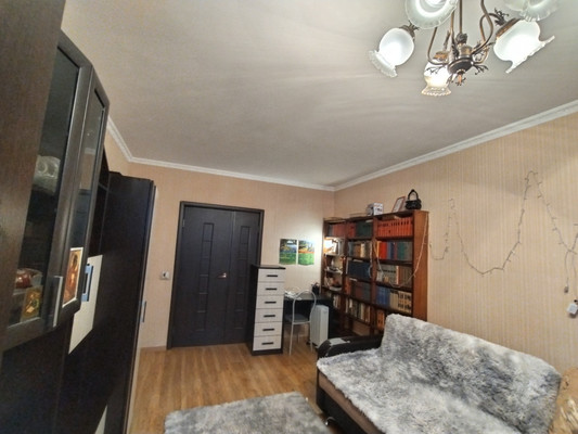 Продам двухкомнатную (2-комн.) квартиру, Керченская ул, 20, Нижний Новгород г