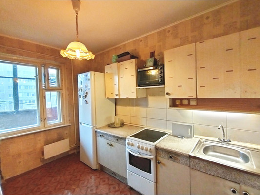 Продам двухкомнатную (2-комн.) квартиру, Керченская ул, 20, Нижний Новгород г