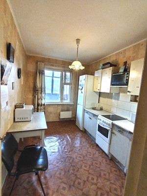 Продам двухкомнатную (2-комн.) квартиру, Керченская ул, 20, Нижний Новгород г