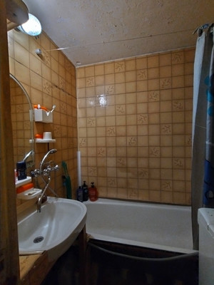 Продам двухкомнатную (2-комн.) квартиру, Керченская ул, 20, Нижний Новгород г