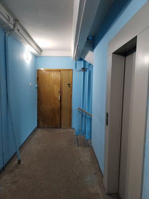 Продам двухкомнатную (2-комн.) квартиру, Керченская ул, 20, Нижний Новгород г