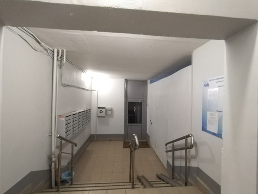 Продам двухкомнатную (2-комн.) квартиру, Керченская ул, 20, Нижний Новгород г