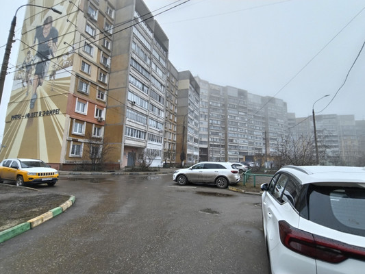 Продам двухкомнатную (2-комн.) квартиру, Керченская ул, 20, Нижний Новгород г