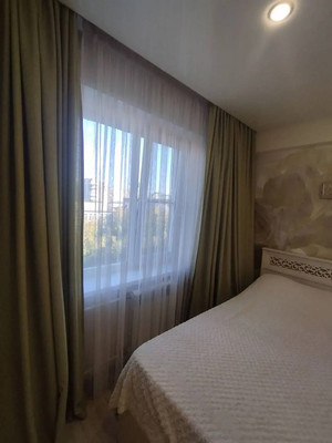 Продам двухкомнатную (2-комн.) квартиру, Кутузова ул, 76, Красноярск г