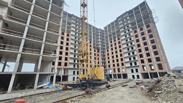 Продам двухкомнатную (2-комн.) квартиру, Байсултанова ул, 28, Нальчик г