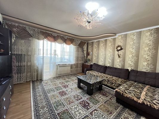 Продам двухкомнатную (2-комн.) квартиру, Тренева ул, 11к2, Астрахань г