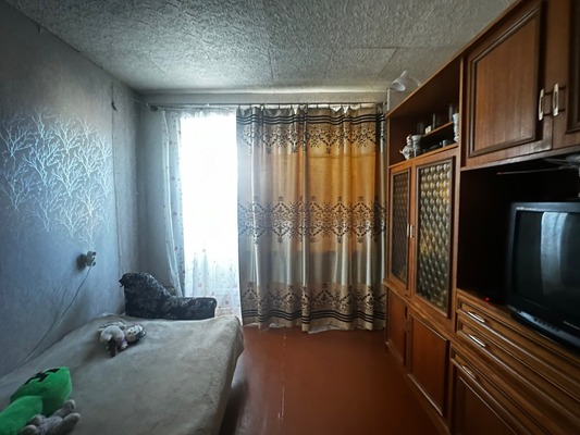 Продам трехкомнатную (3-комн.) квартиру, Ивановская ул, 38/1, Кохма г