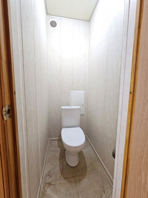 Продам двухкомнатную (2-комн.) квартиру, 2-й Таманской Дивизии ул, 37, Вольный Аул кп