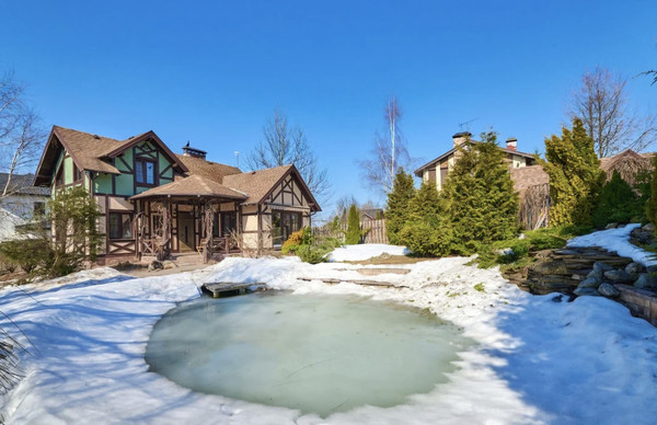 Продам коттедж, Холмы тер. СНТ, Холмы д, 0 км от города