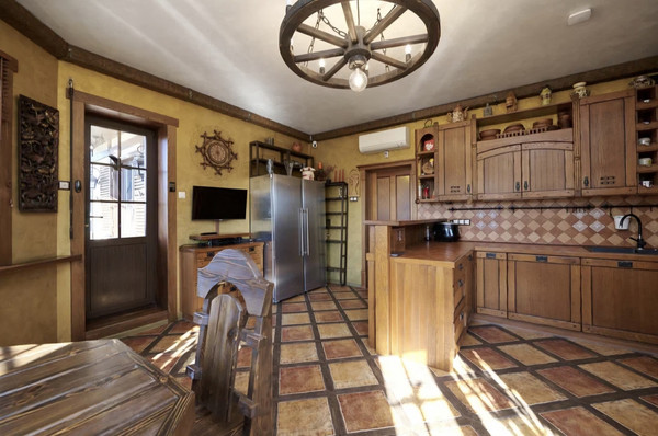 Продам коттедж, Холмы тер. СНТ, Холмы д, 0 км от города