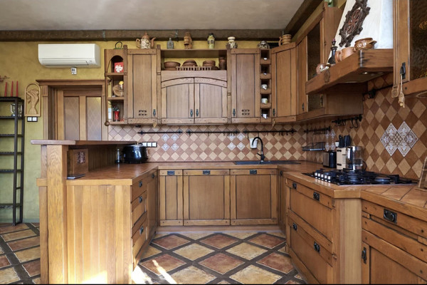 Продам коттедж, Холмы тер. СНТ, Холмы д, 0 км от города