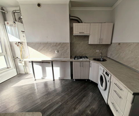 Продам однокомнатную (1-комн.) квартиру, Затишье ул, 5, Нальчик г