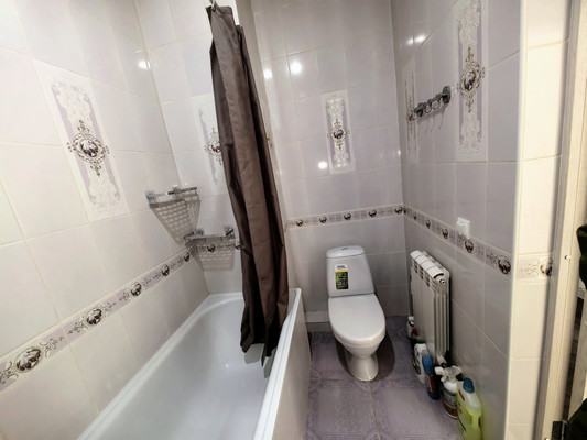 Продам однокомнатную (1-комн.) квартиру, Затишье ул, 5, Нальчик г