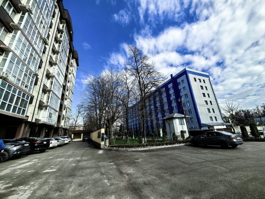 Продам однокомнатную (1-комн.) квартиру, Затишье ул, 5, Нальчик г