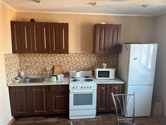 Сдам двухкомнатную (2-комн.) квартиру, 2-я Чайковского ул, 21, Иваново г