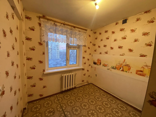 Продам трехкомнатную (3-комн.) квартиру, Ленина ул, 29а, Нижневартовск г