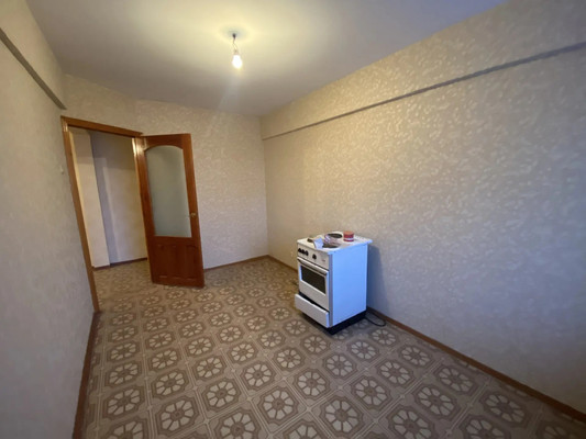 Продам трехкомнатную (3-комн.) квартиру, Ленина ул, 29а, Нижневартовск г