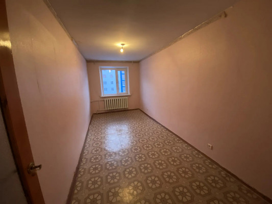 Продам трехкомнатную (3-комн.) квартиру, Ленина ул, 29а, Нижневартовск г