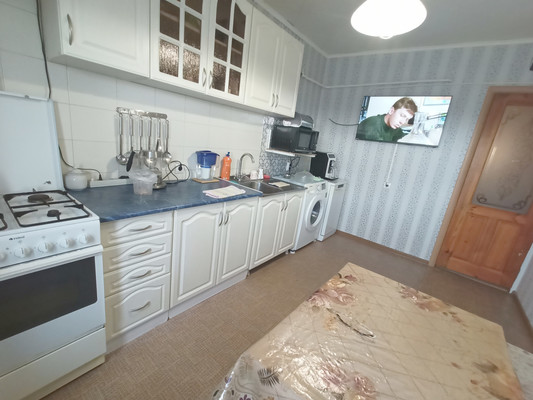 Продам трехкомнатную (3-комн.) квартиру, Малиновского ул, 36, Ростов-на-Дону г