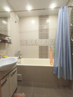 Продам трехкомнатную (3-комн.) квартиру, Малиновского ул, 36, Ростов-на-Дону г