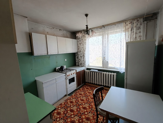 Продам трехкомнатную (3-комн.) квартиру, 246, Калининец рп