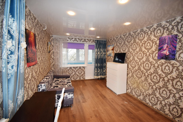 Продам двухкомнатную (2-комн.) квартиру, Адмирала Васюнина ул, 4к1, Нижний Новгород г