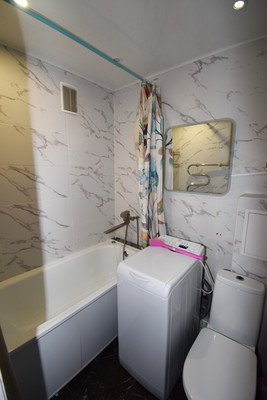 Продам двухкомнатную (2-комн.) квартиру, Адмирала Васюнина ул, 4к1, Нижний Новгород г