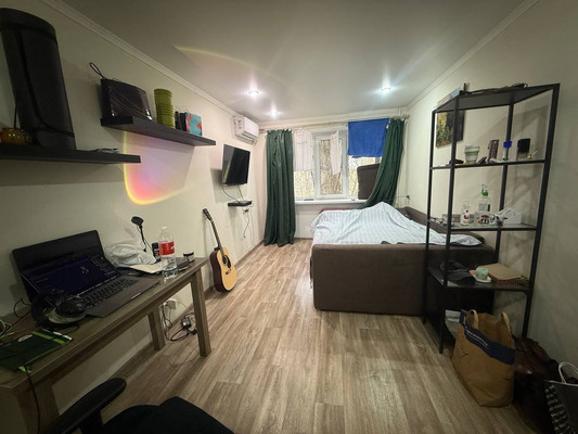 Продам однокомнатную (1-комн.) квартиру, Рабочая пл, 18, Ростов-на-Дону г