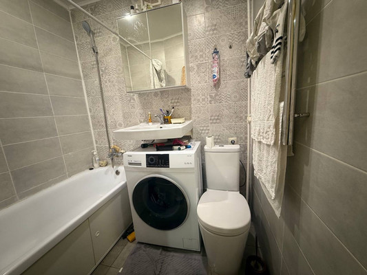 Продам однокомнатную (1-комн.) квартиру, Рабочая пл, 18, Ростов-на-Дону г