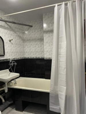 Продам двухкомнатную (2-комн.) квартиру, Каширская ул, 8, Ростов-на-Дону г