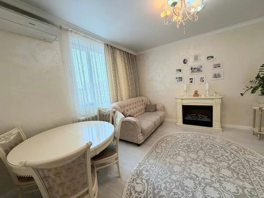 Продам трехкомнатную (3-комн.) квартиру, Маршала Жукова пр-кт, 21, Ростов-на-Дону г