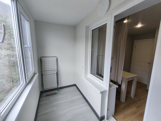 Продам трехкомнатную (3-комн.) квартиру, 2, Сосновый п