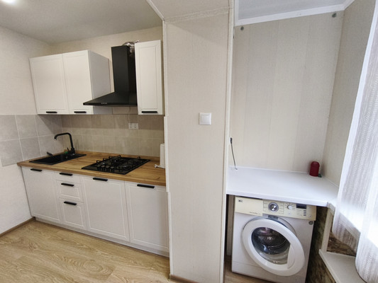 Продам двухкомнатную (2-комн.) квартиру, 1, Сосновый п