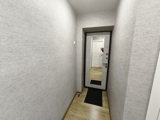 Продам двухкомнатную (2-комн.) квартиру, 1, Сосновый п