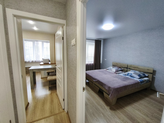 Продам двухкомнатную (2-комн.) квартиру, 1, Сосновый п