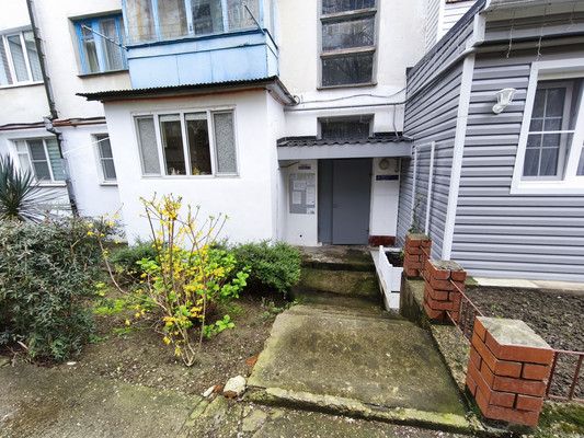 Продам двухкомнатную (2-комн.) квартиру, 1, Сосновый п