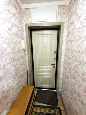 Продам двухкомнатную (2-комн.) квартиру, 15-й мкр, 3, Липецк г