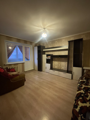 Продам двухкомнатную (2-комн.) квартиру, Ульяны Громовой ул, 4, Липецк г