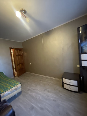 Продам двухкомнатную (2-комн.) квартиру, Ульяны Громовой ул, 4, Липецк г