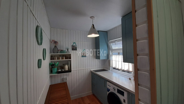 Продам дом, Первомайский п, 0 км от города