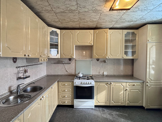 Продам трехкомнатную (3-комн.) квартиру, Свободы ул, 81, Рязань г