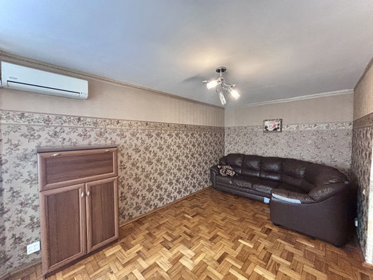 Продам трехкомнатную (3-комн.) квартиру, Свободы ул, 81, Рязань г